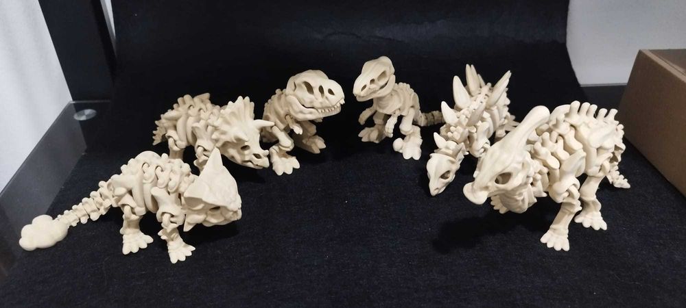 Coleção de Esqueletos de Dinossauro Articulados
