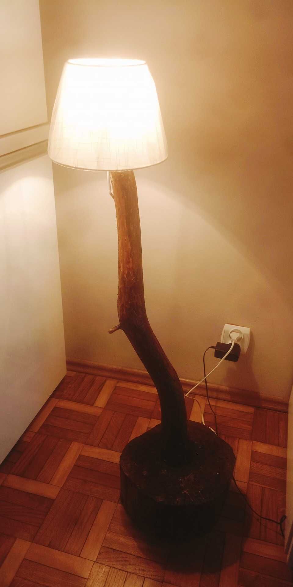 Lampa stojąca wysokość 110cm z włącznikiem