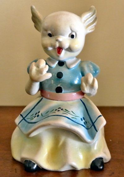 Boneca em louça
