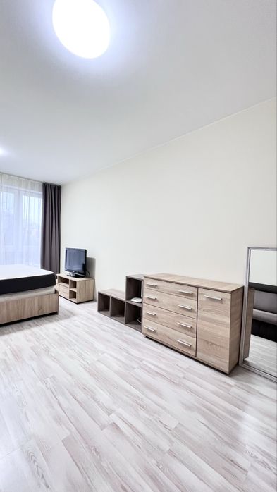 Здам 1 к кв метро Нивки, Берестейська, Сирець, Посольство США