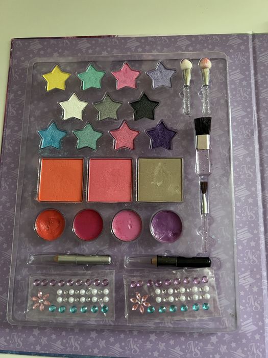 Альбом для творчества Nebulous Stars