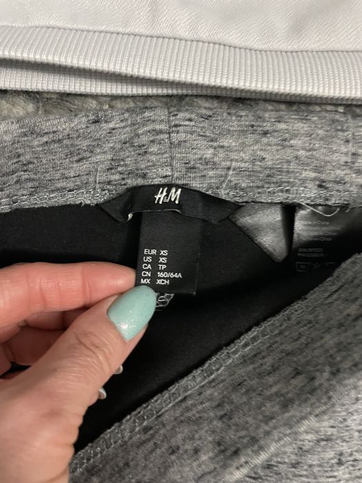 Mohito i H&M spódnica z bluzką