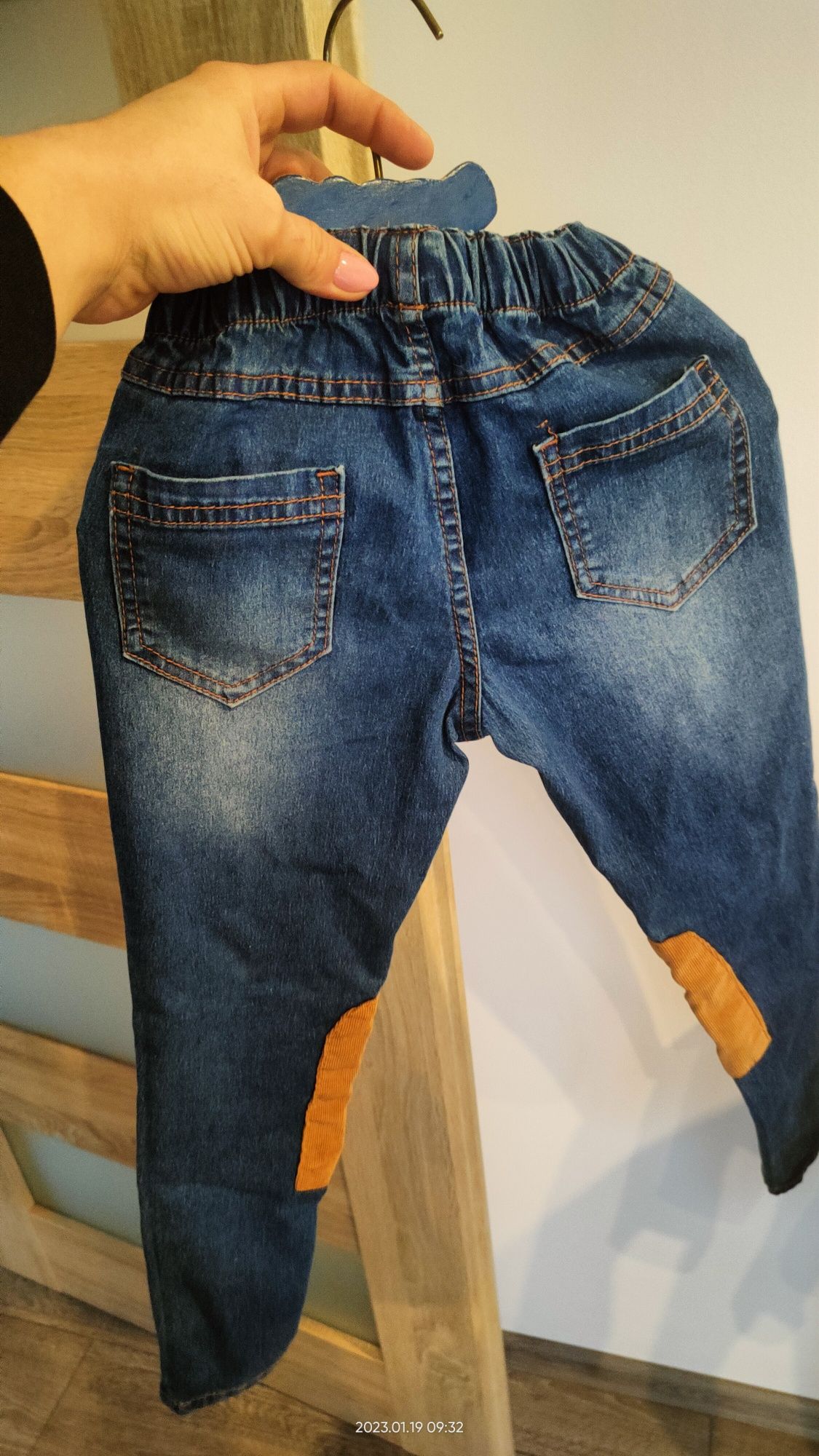 Spodnie jeans dla dziewczynki