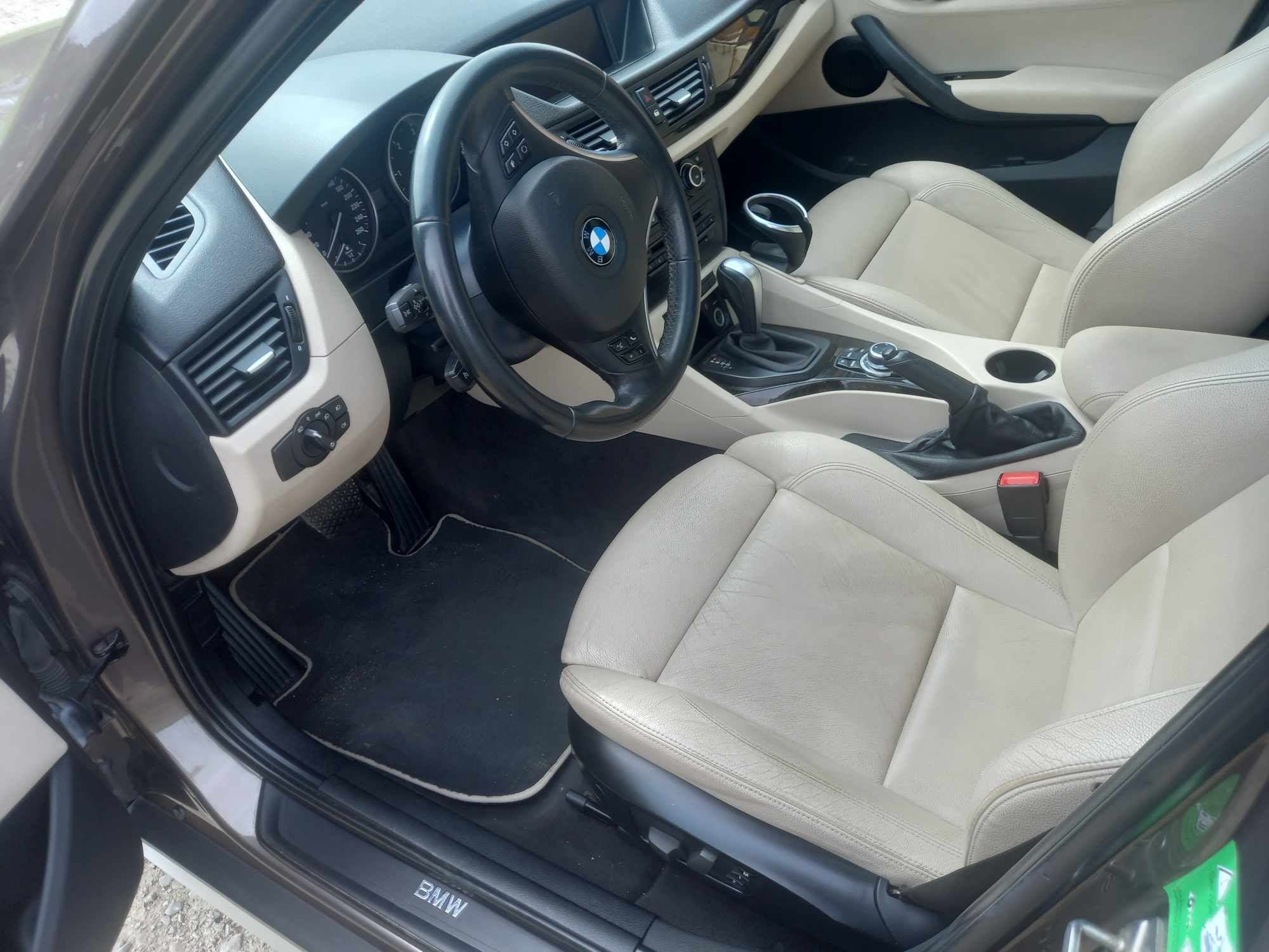 BMW x1 wersja 2,3x drive