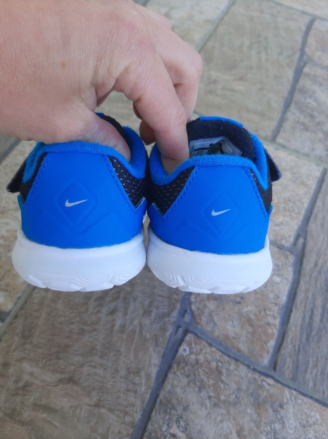 Buty Nike r. 21 lekkie