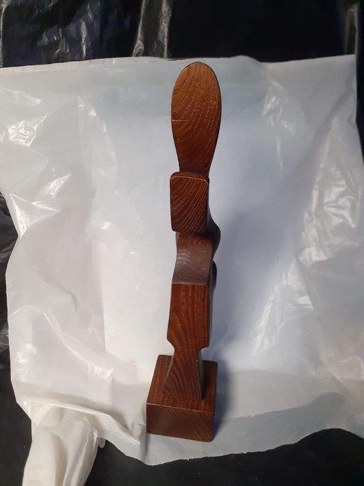 Артоб'єкт дерево різьба