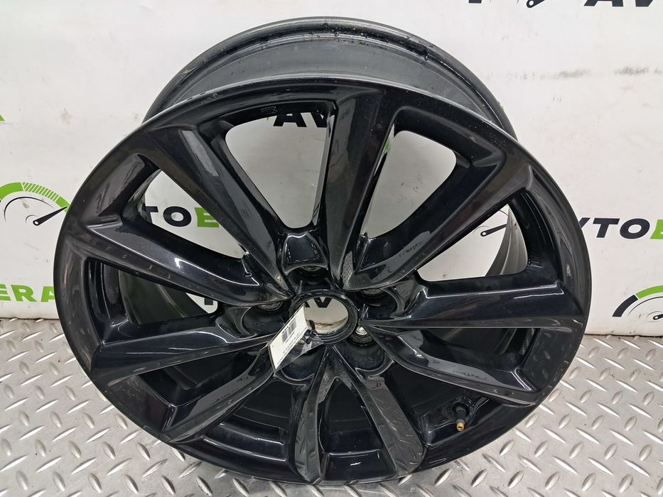 Диск колесный R18 MAZDA 3 BP 19- литой 9965B57080