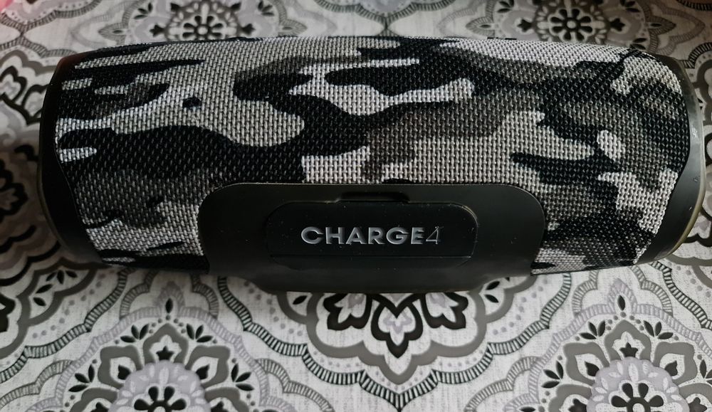 JBL Charge 4 оригінал