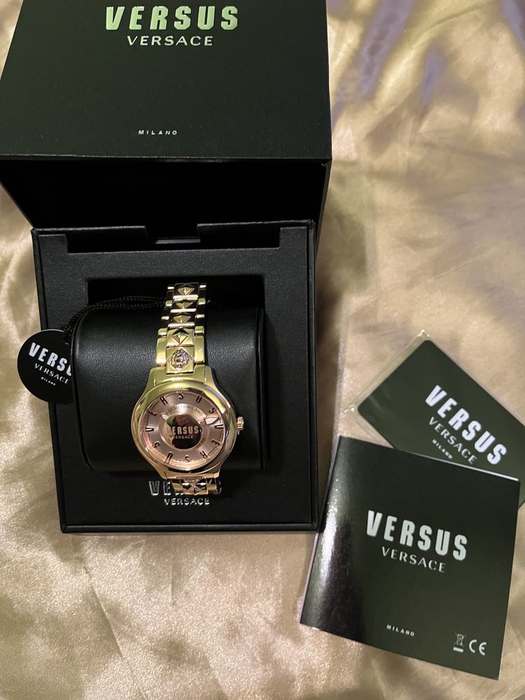 Zegarek versus Versace TOKAI nowy