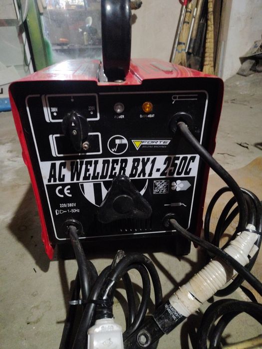 Сварочный аппарат "AC Welder BX1-250C"
