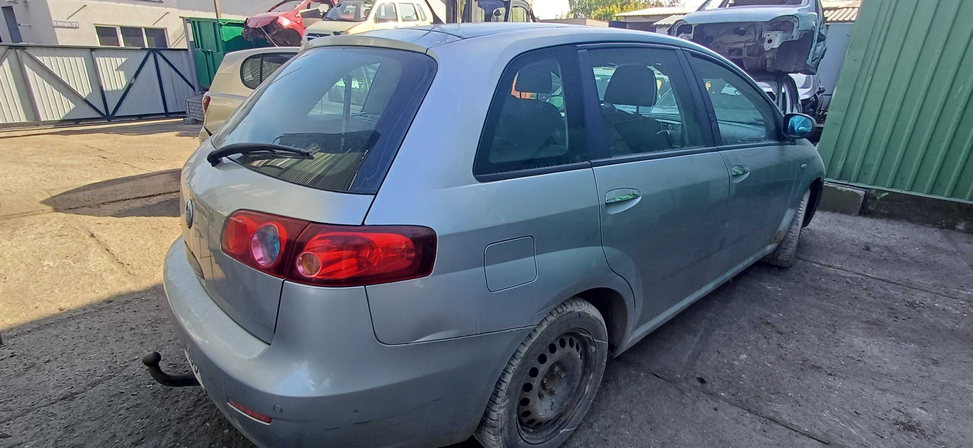 2006 Fiat Croma II 1.9 JTD 150KM 939A2000 kolor 698 Silnik części