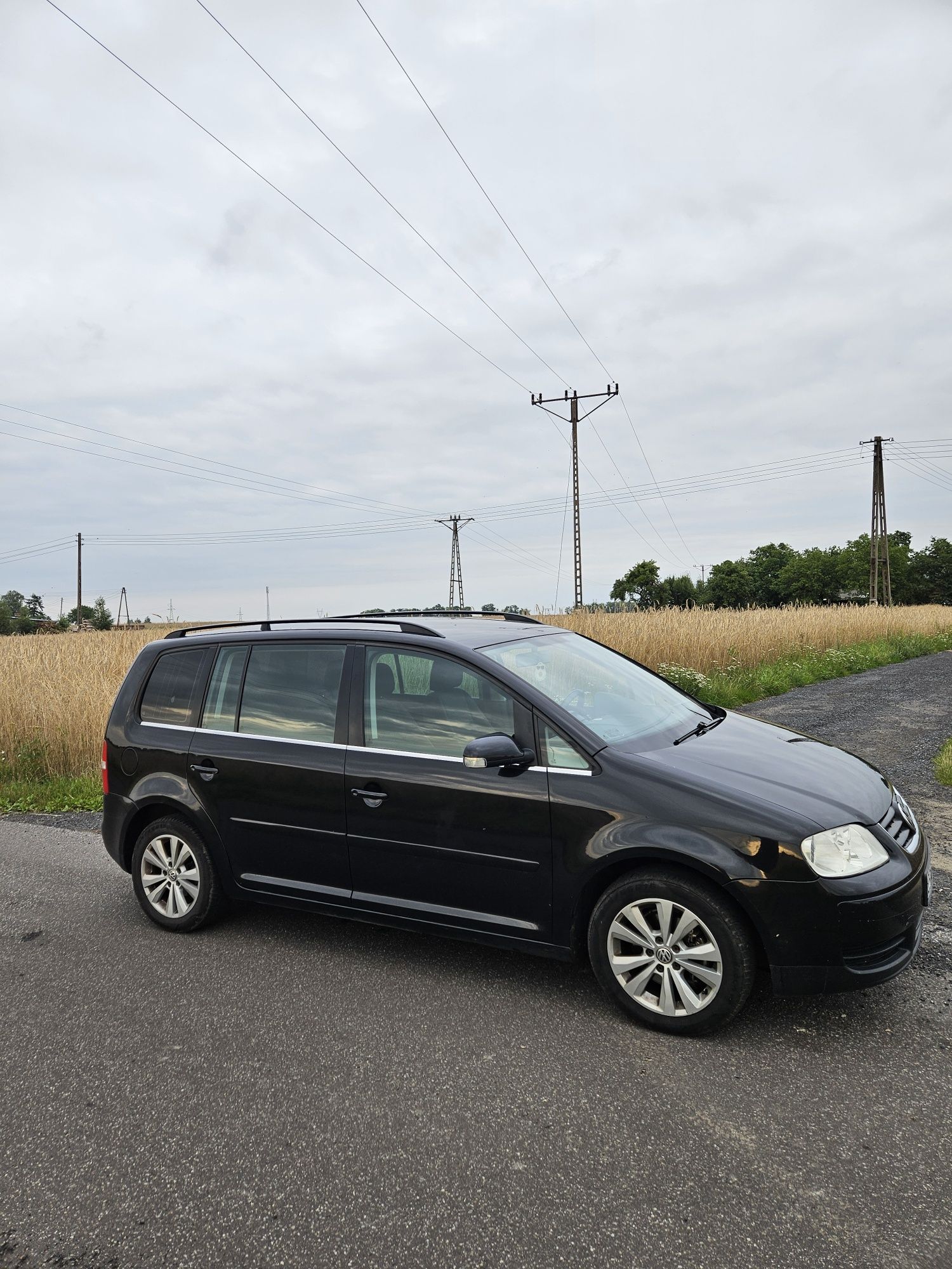 VW TOURAN 2.0 TDI  7-siedzen