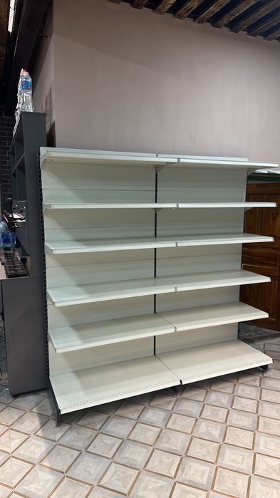 Торгові стелажі б/у