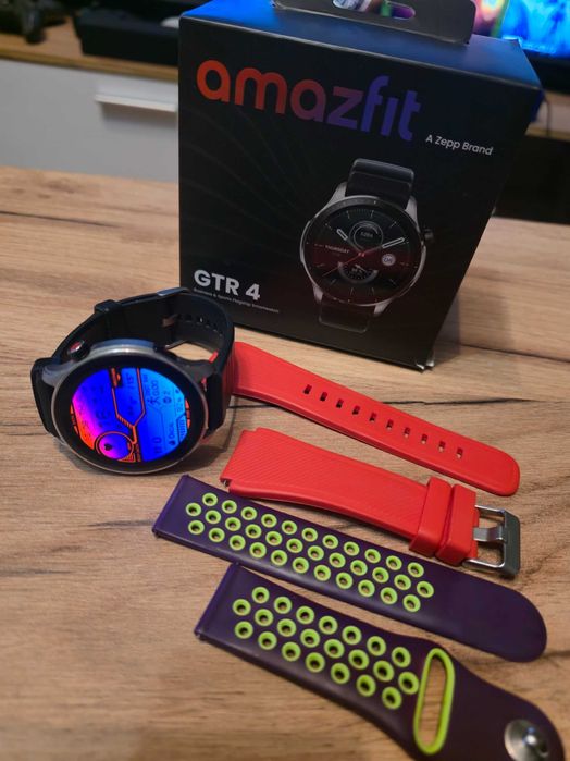 Продам Amazfit GTR 4