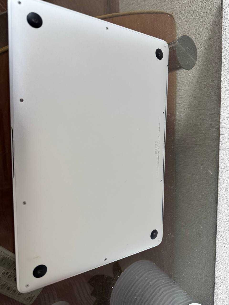 MacBook m1 8/256
