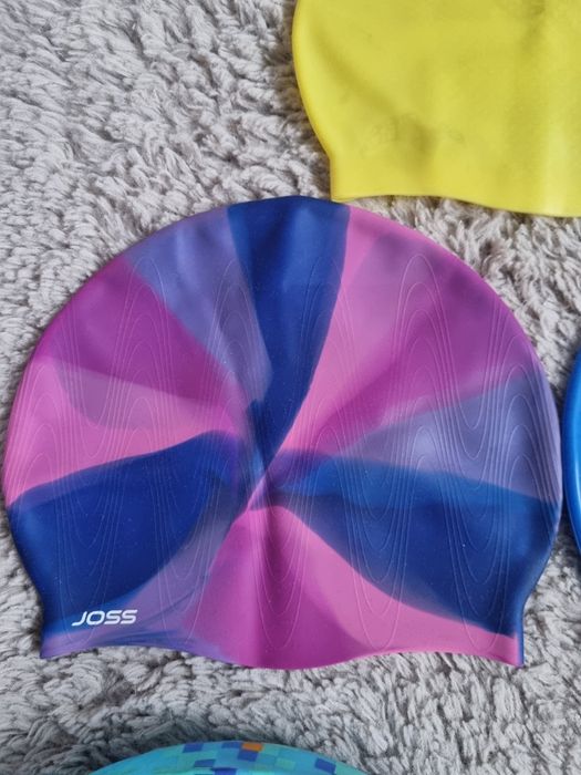 Шапочки для плаванья. Arena