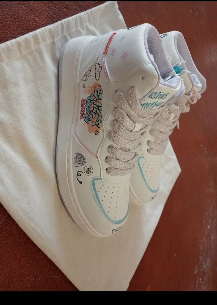 Sapatilhas bota menina Zara