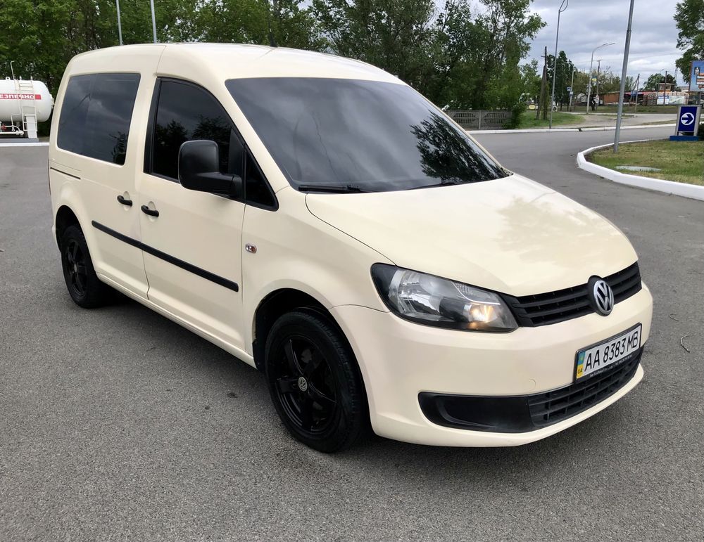 Продам Volkswagen caddy Оригінальний пасажирський