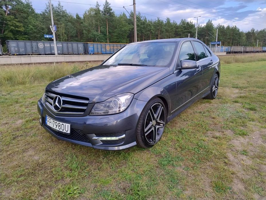 Mercedes-Benz Klasa C Mercedes w204 4 matic c300 pakiet AMG