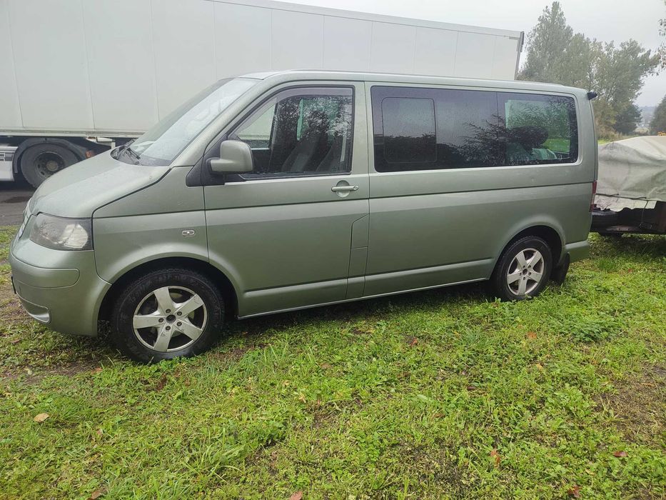 VW T5 caravelle orginalny 2.5 TDI 174km salon polska fv