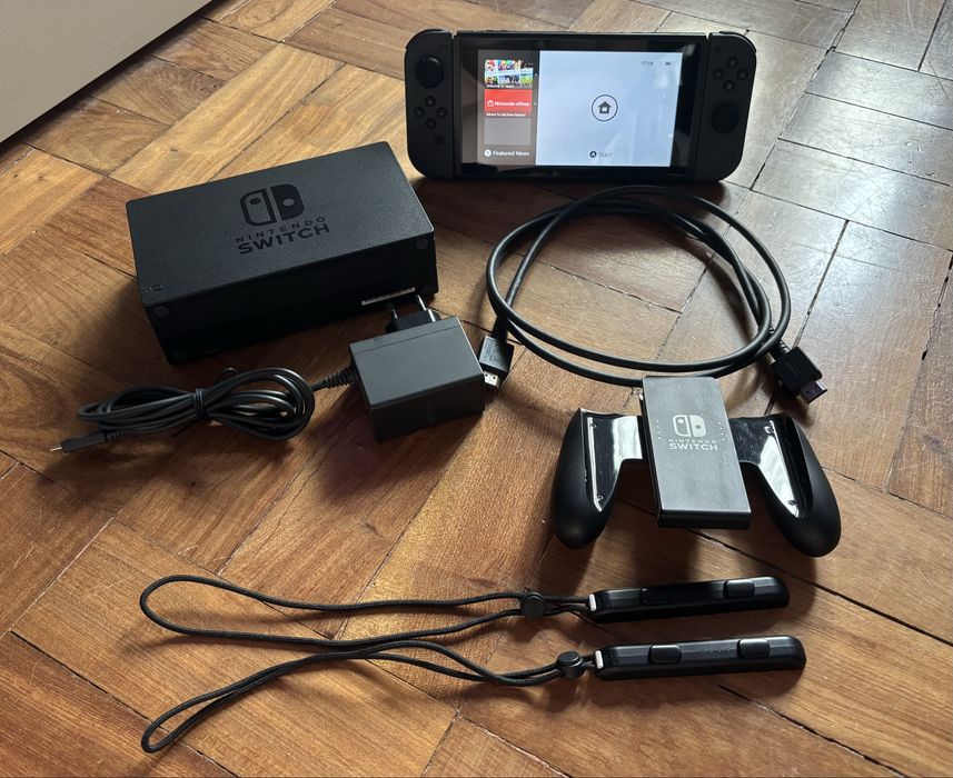Nintendo Switch 1 - V2 - Negociável