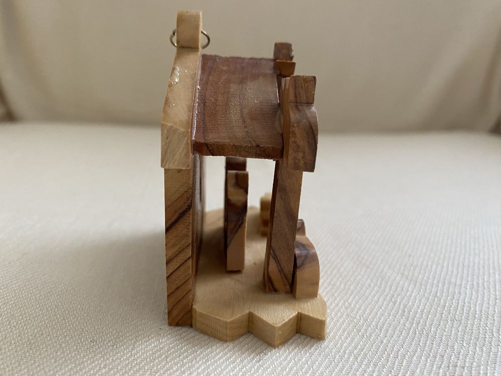 Mini presépio em madeira - esculpido