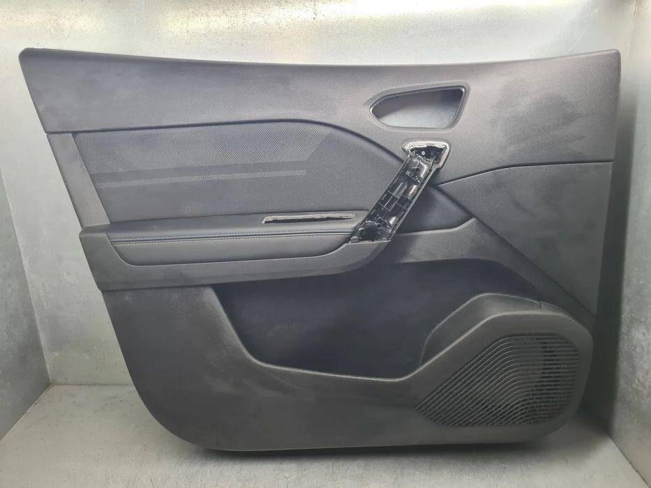 Forra porta / quartela frente esquerda RENAULT Captur II