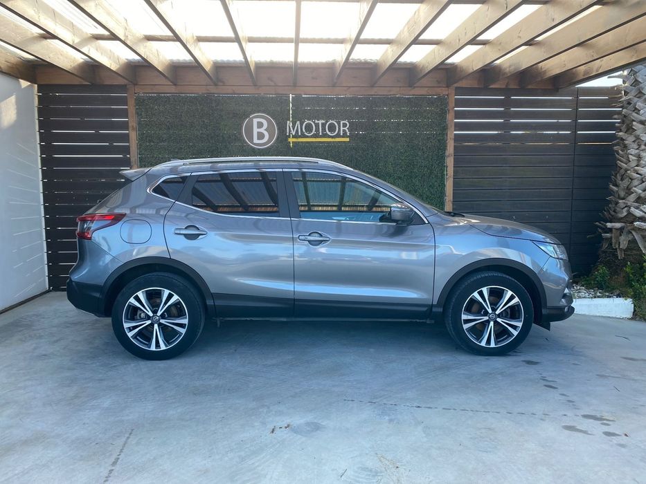 Nissan Qashqai 1.5 dCi N-Connecta