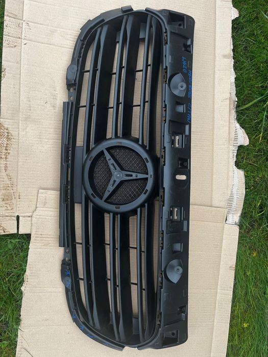 Atrapa Mercedes Citan