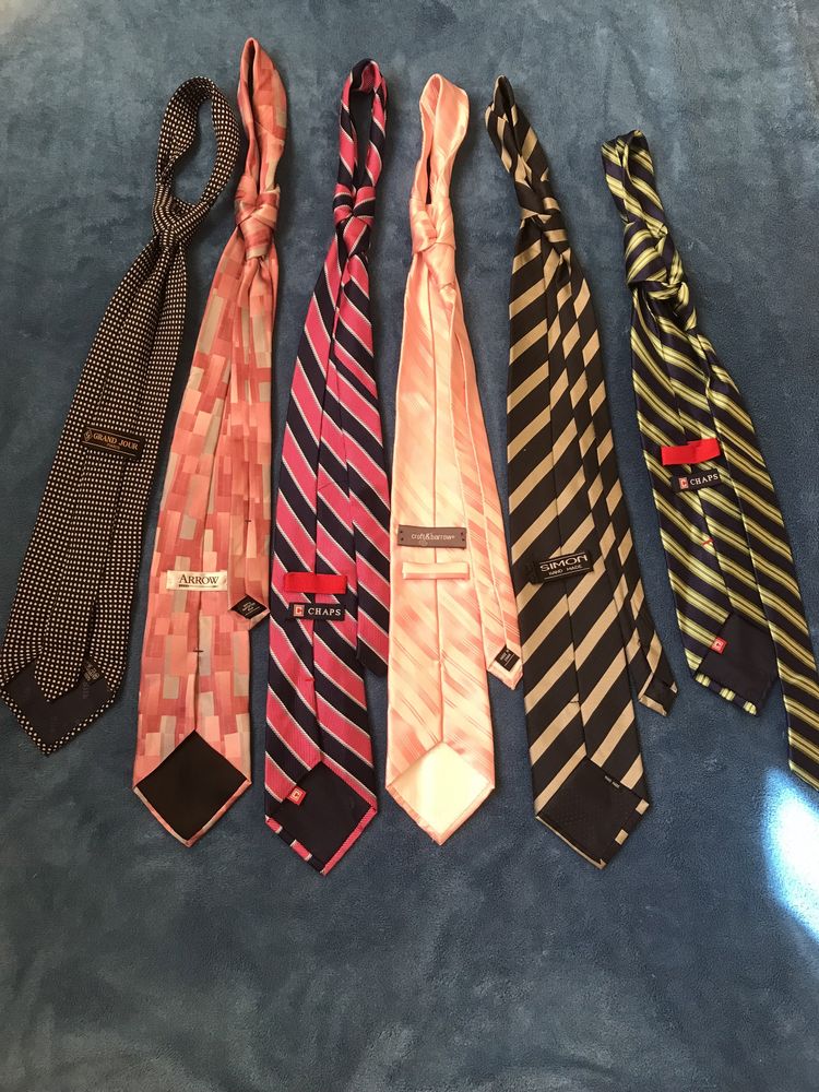 Галстуки, краватки, оригінальні, нові, без етикеток.