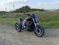 Benelli 502C Cruiser  "baby Diavel". ABS przód i tył. Sporo dodatków