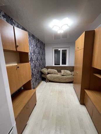 Кімната в гуртожитку Київська