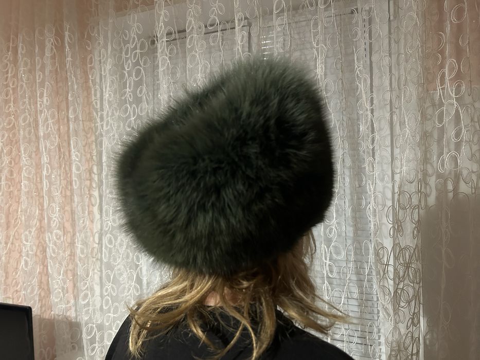 шапка з натурального хутра чорнобурка