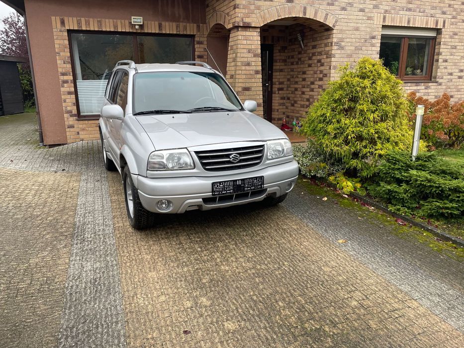 Suzuki Grand Vitara wersja active, 4X4 napęd skóra stan bardzo dobry bez rdzy