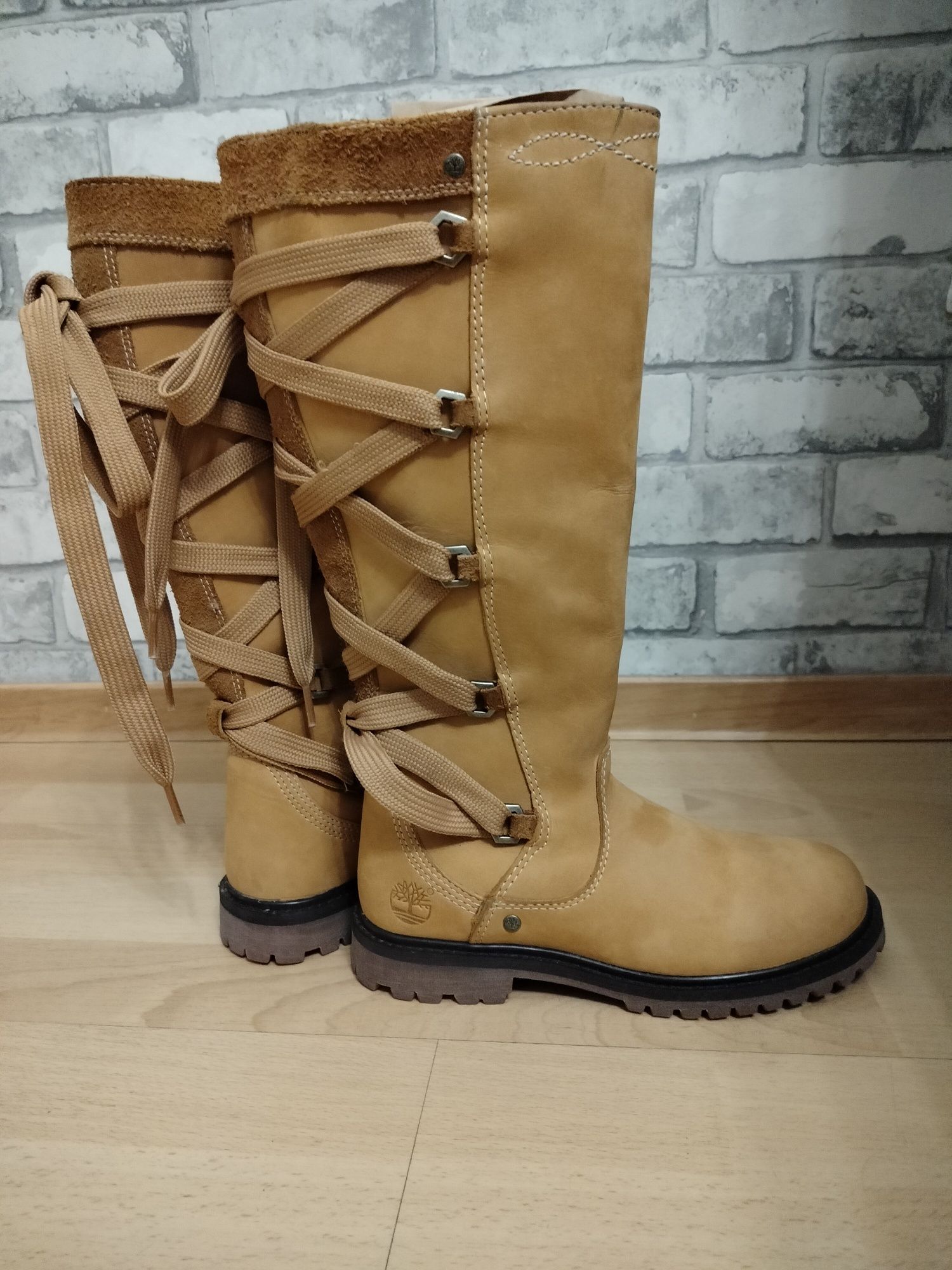 Sprzedam kozaki firmy Timberland