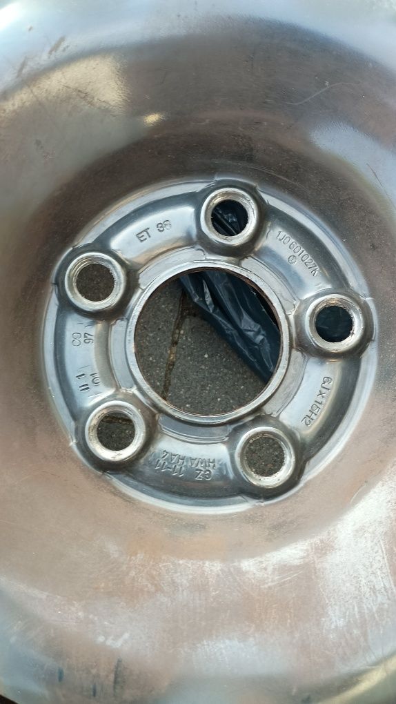Opony zimowe Michelin Apline 185/65 R15