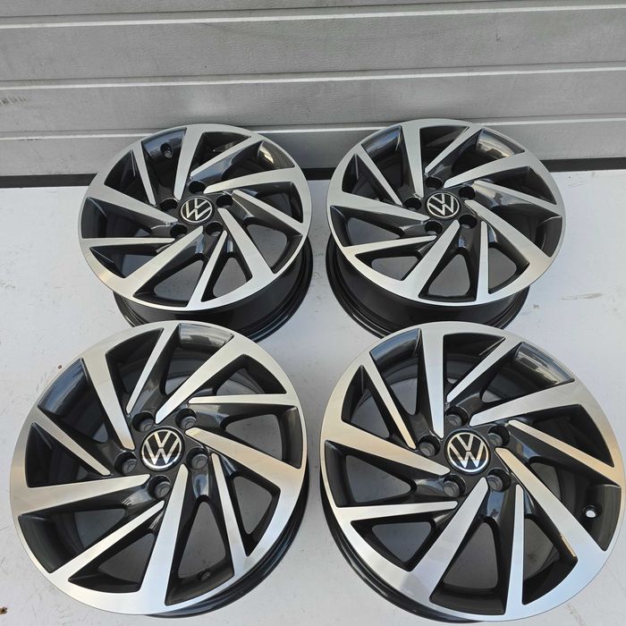 Felgi VW GOLF VIII VII VI Caddy Touran T-ROC PASSAT B7 5x112 16'' NOWE