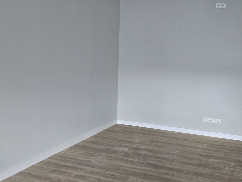 Loja 100m2  creixomil Guimarães