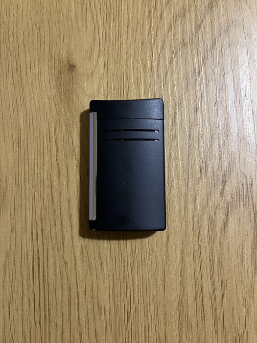 Isqueiro S.T. Dupont