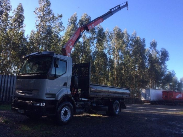 Renault Premium c/grua Fassi