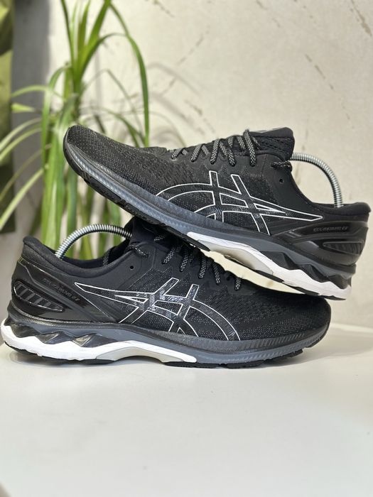ASICS Gel-Kayano 27 кровіски кроссовки