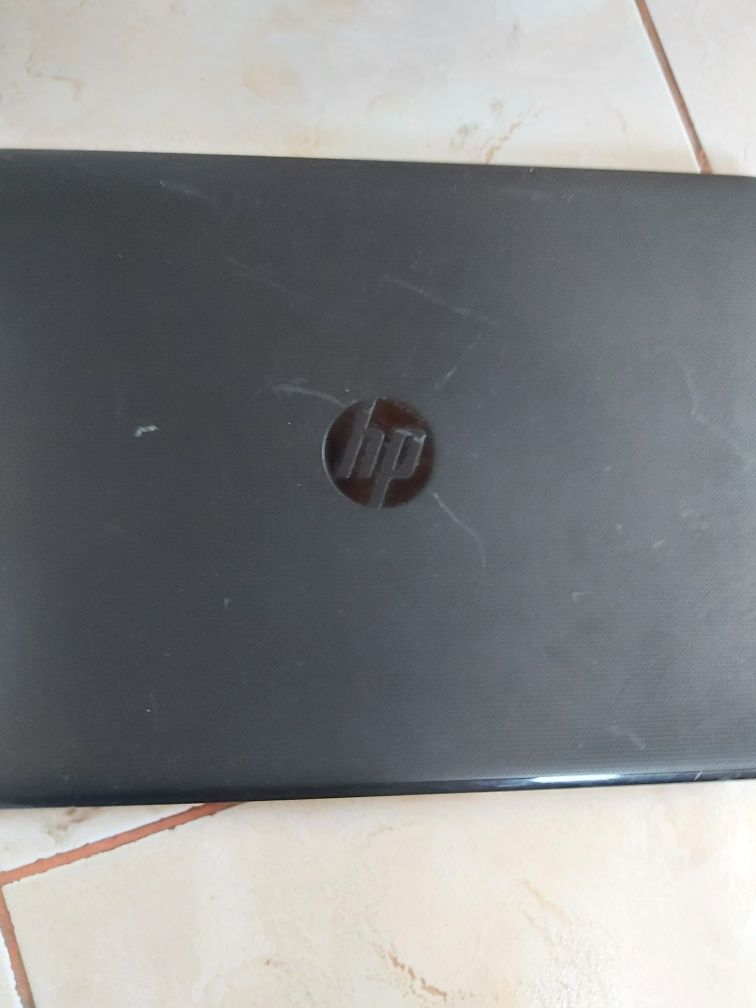 Laptop hp w dobrym stanie