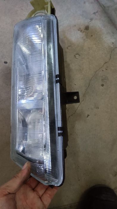 Ótica Lancia delta farol original óptica esquerda
