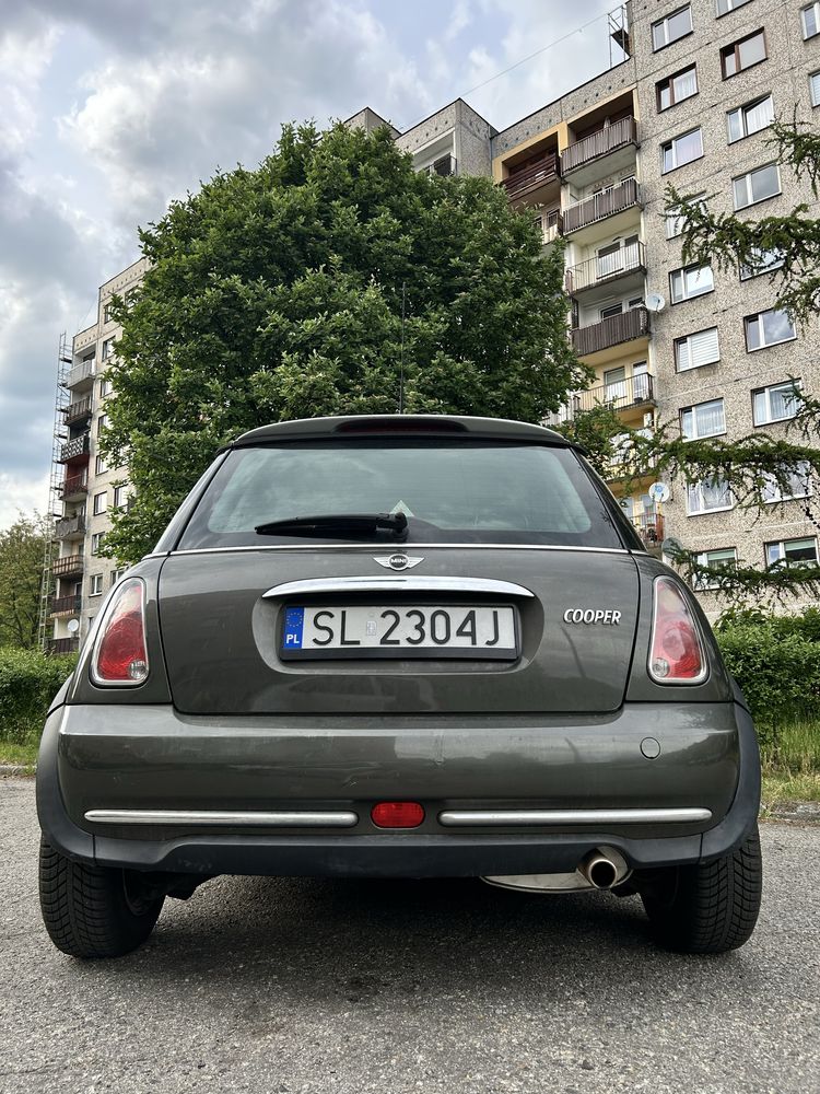Mini Cooper 1.6 benzyna, automat, 2005 r.