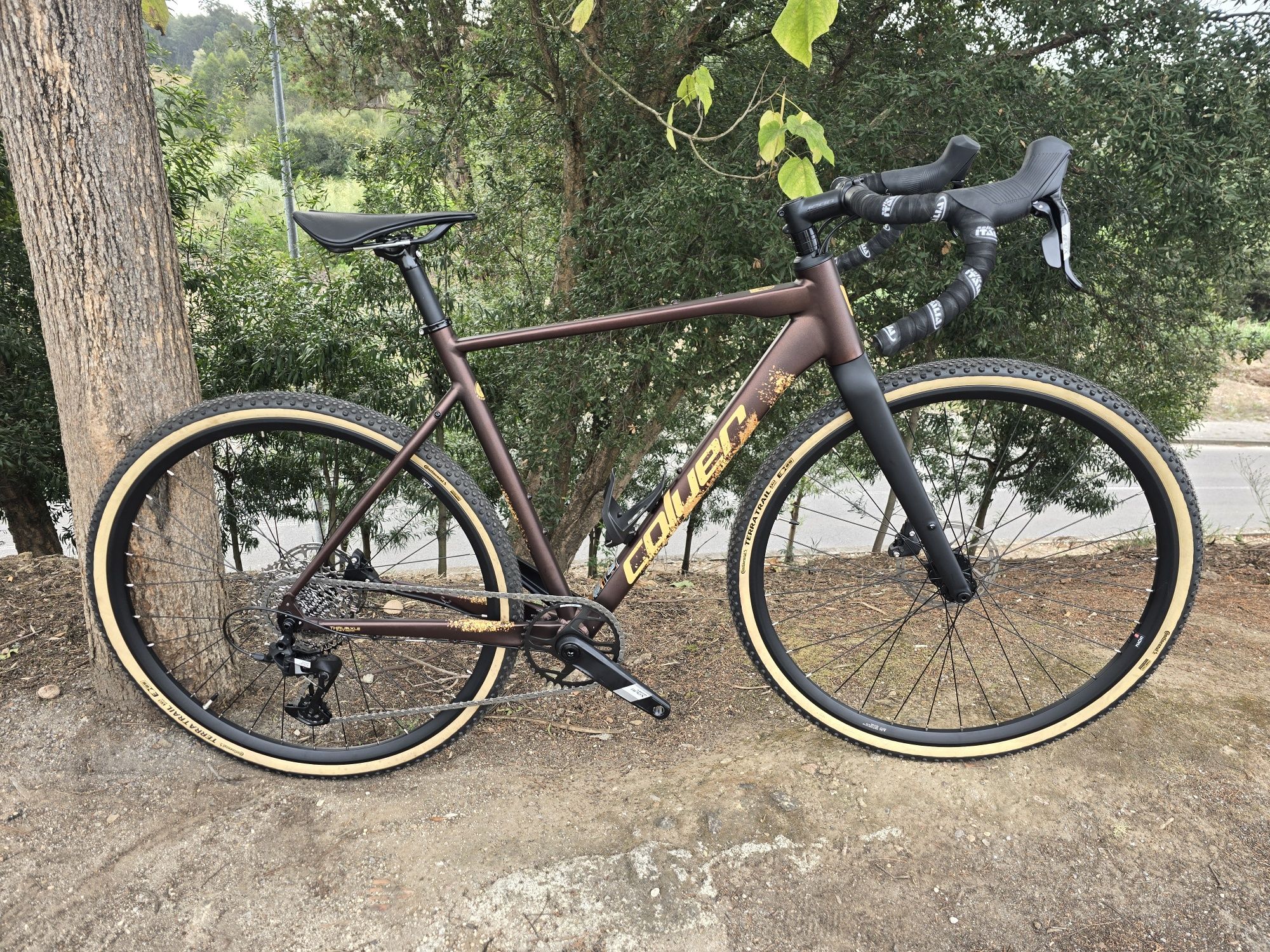 Bicicleta de gravel nova m 12x1v