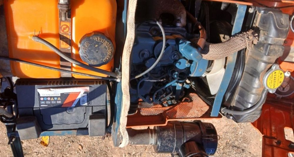 Mini trator kubota
