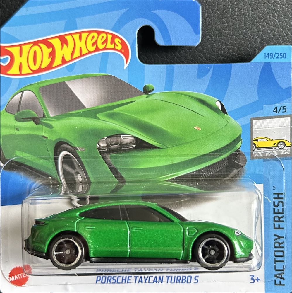 Hot Wheels Porsche Taycan Turbo
