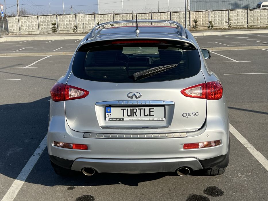 INFINITI QX50  3.7L AWD Hi-tech