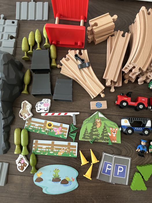 Велика залізниця, деревʼяна залізниця. Playtive 80 деталей