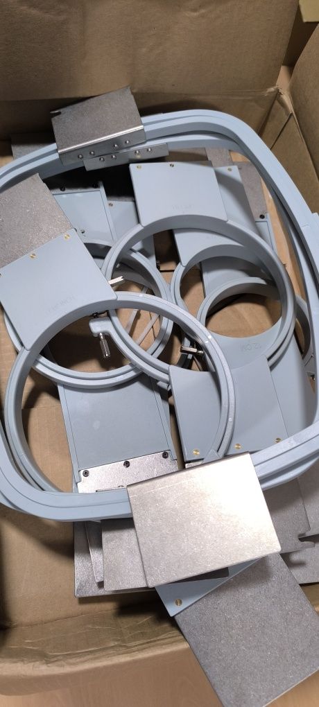 Máquina de bordar Melco EMT16X